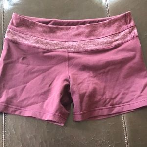 LuLulemon Booty Shorts Large